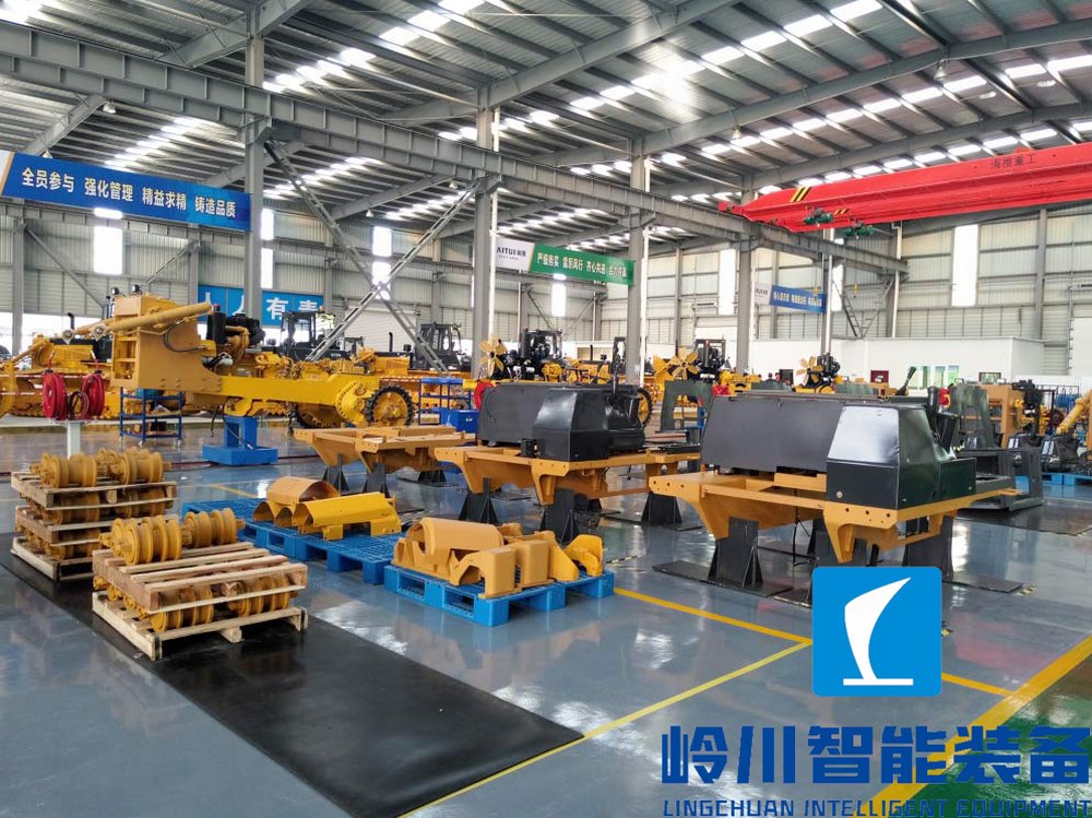 1668858080510571.jpg 推土機(jī)3.jpg